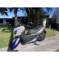 2022 Yamaha XMAX 300 (CZD300A)