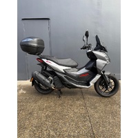 2022 Aprilia SR GT 125