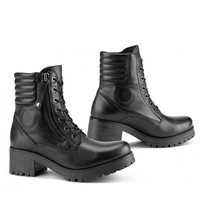 Falco 'Misty' Boots - Black